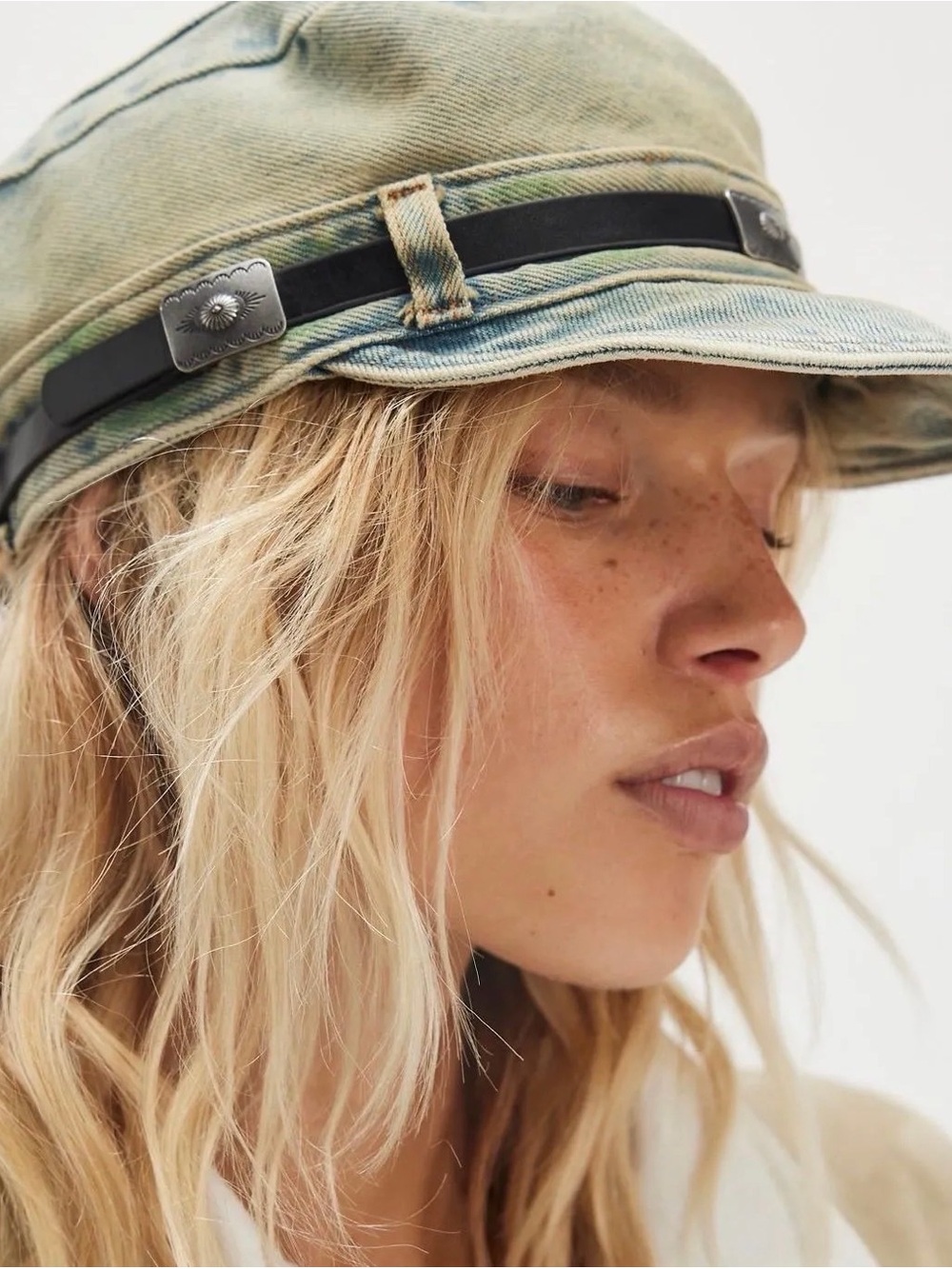 NWT Free People Washed Demin
Cadet Hat $58 MSRP